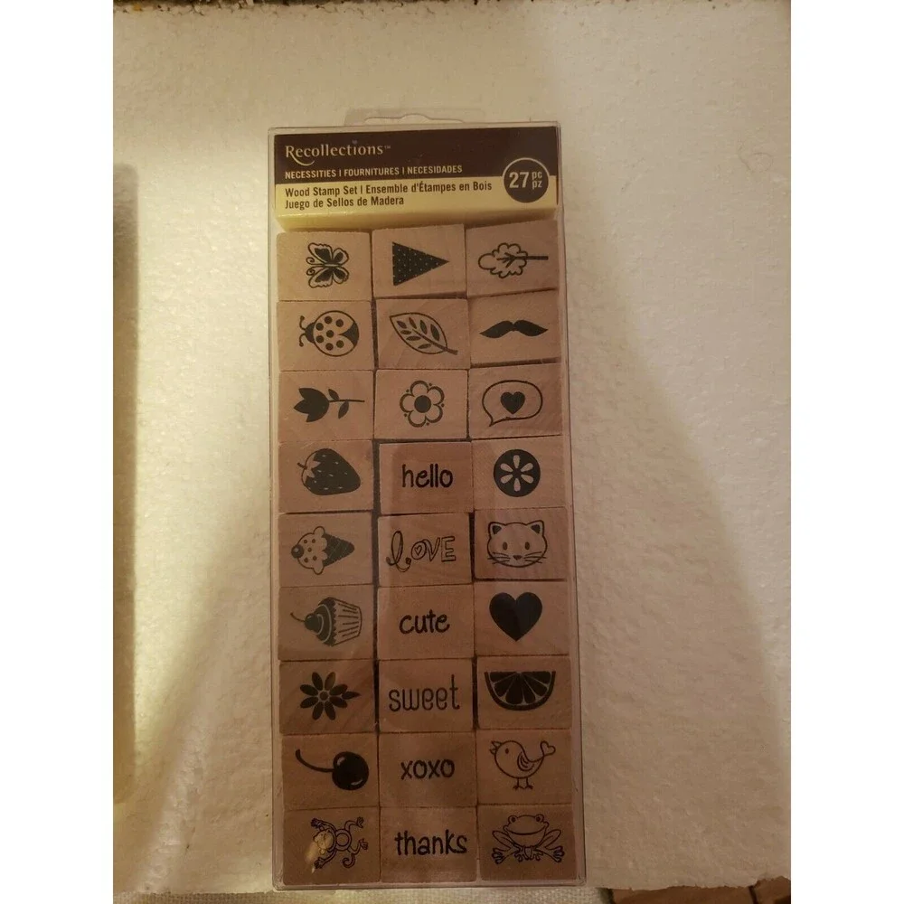 Recollections Wood Stamps 27 Pc Set Animals Food Hello Love & 12 PC Dry Ink pad